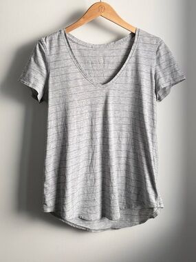 lululemon love tee v-neck
